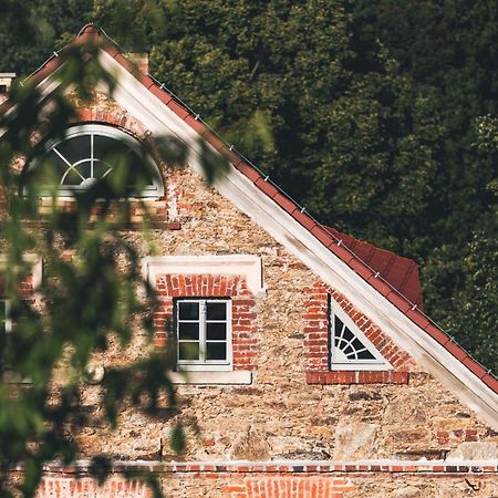 Dom Piwowara Otel Leśna Dış mekan fotoğraf