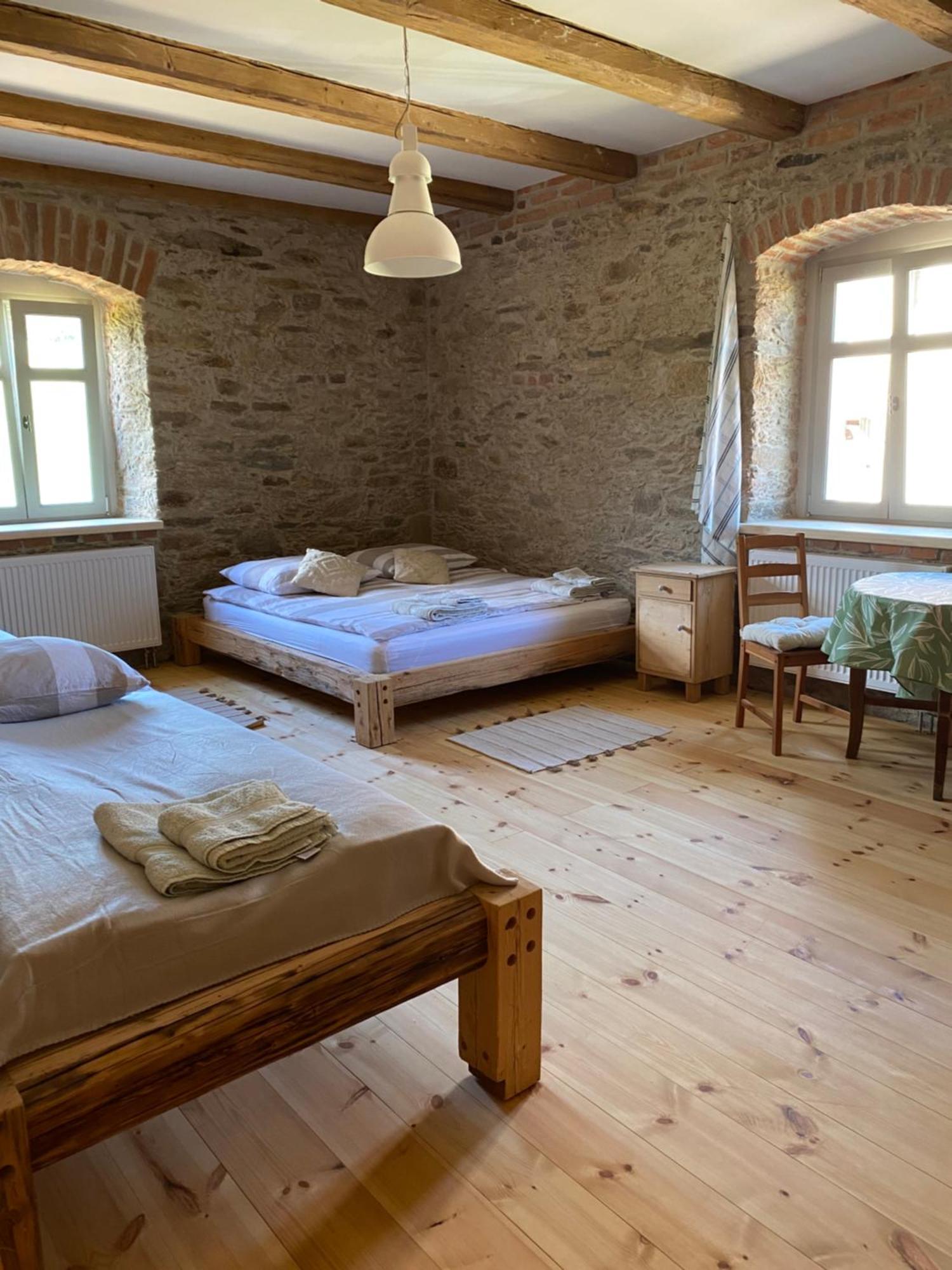 Dom Piwowara Otel Leśna Dış mekan fotoğraf