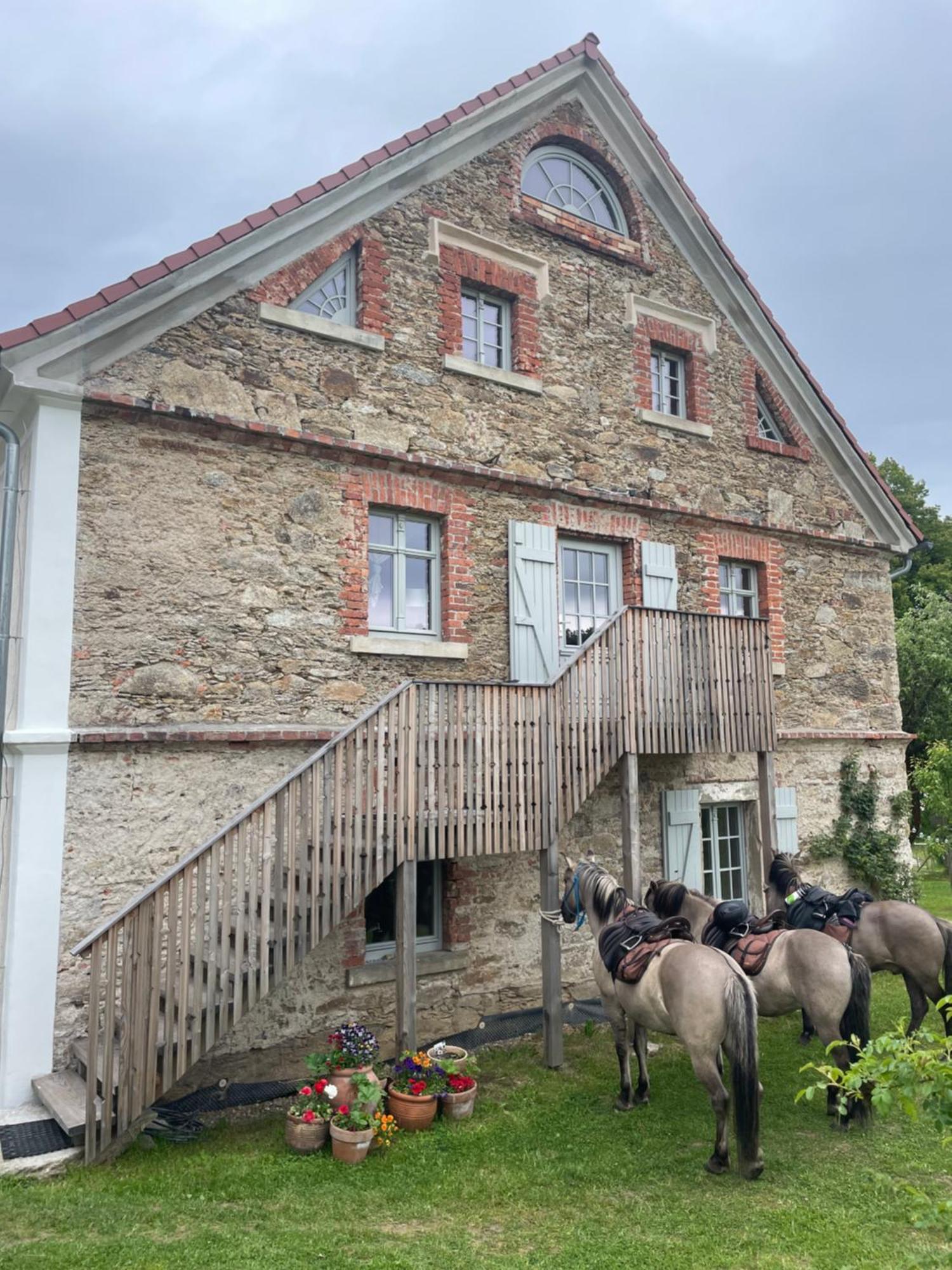 Dom Piwowara Otel Leśna Dış mekan fotoğraf